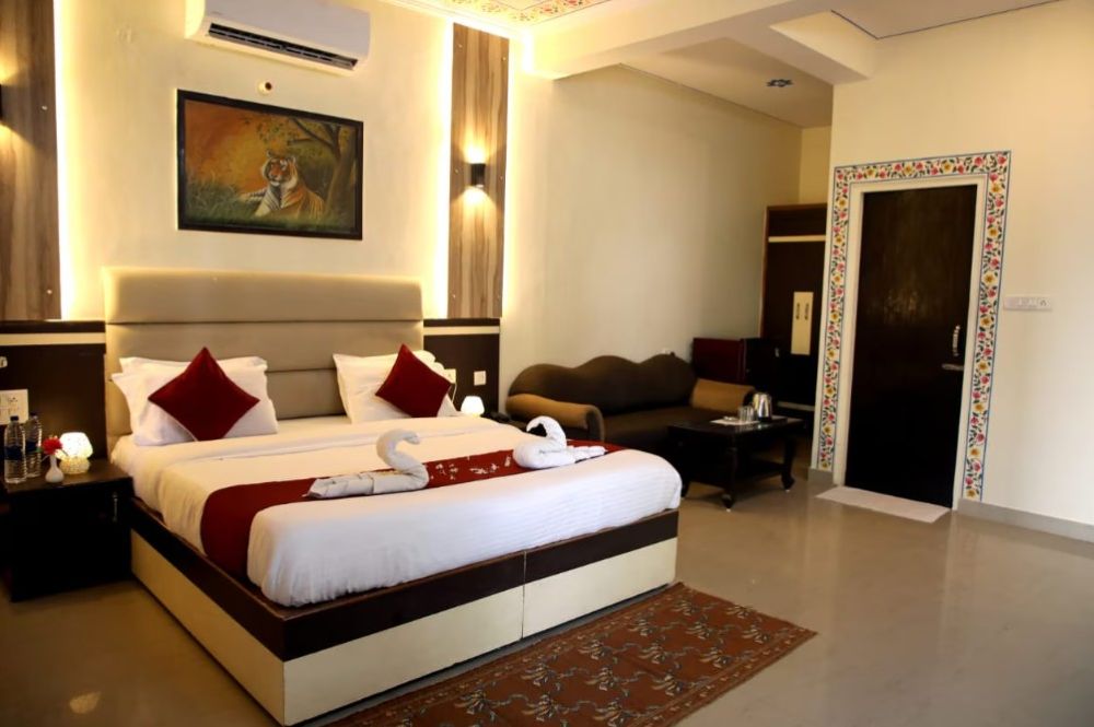 deluxe room ananta palace