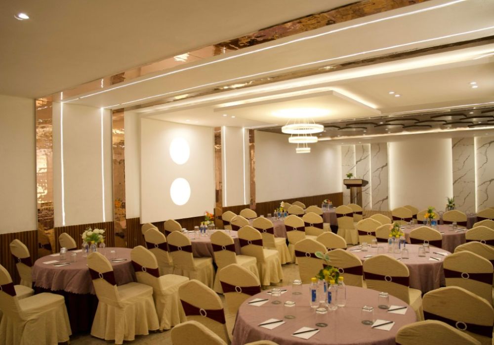 Clarissa-resort-mukteshwar-confrance-hall