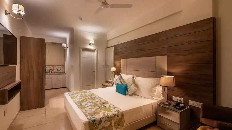 deluxe room cygnett hotel nainital