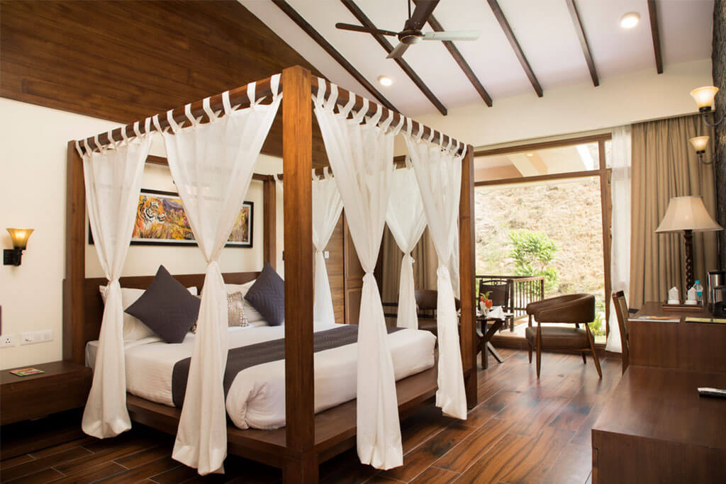 royal room creek room