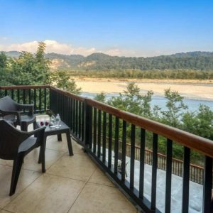 Corbett River Edge Resort