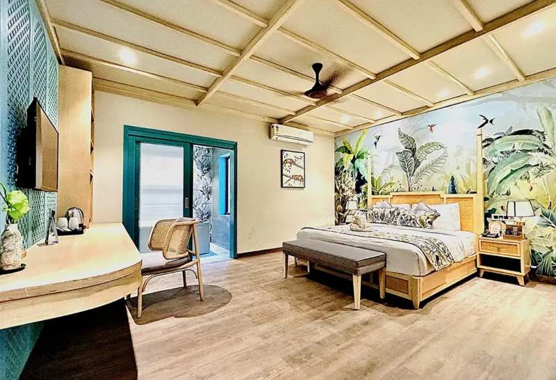 manu maharani jacuzzi room
