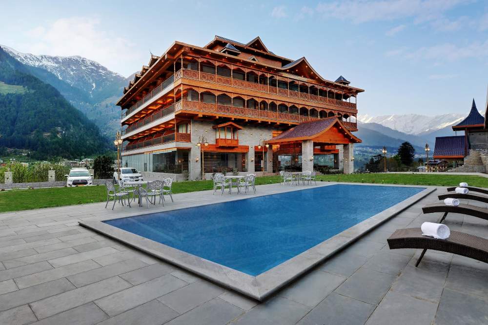 Tiaraa Hotels & Resorts Manali
