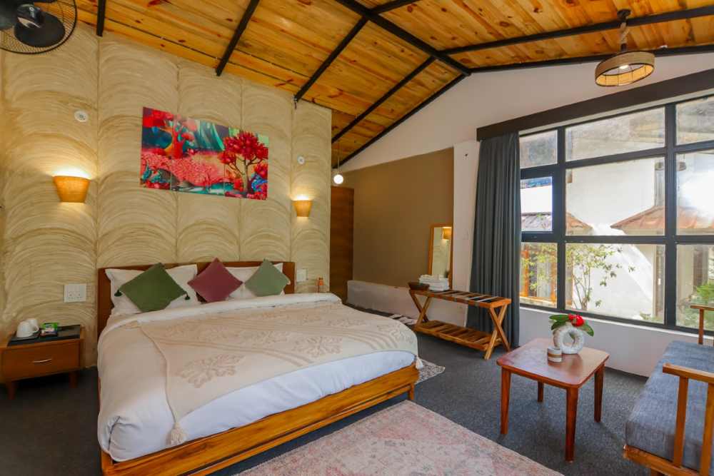 Ganghar-resort-mukteshar-room1