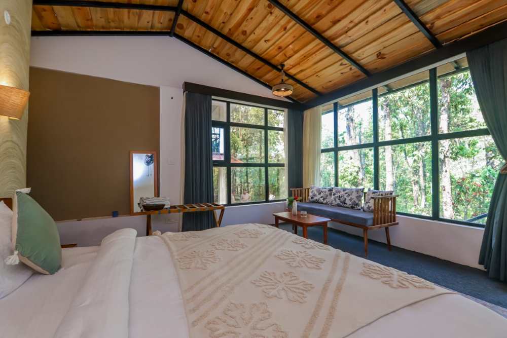 Ganghar-resort-mukteshar-room2