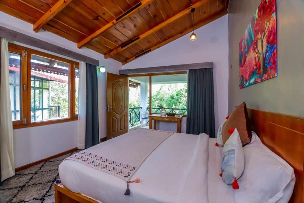 Ganghar-resort-mukteshar-rooms-heigher-cat
