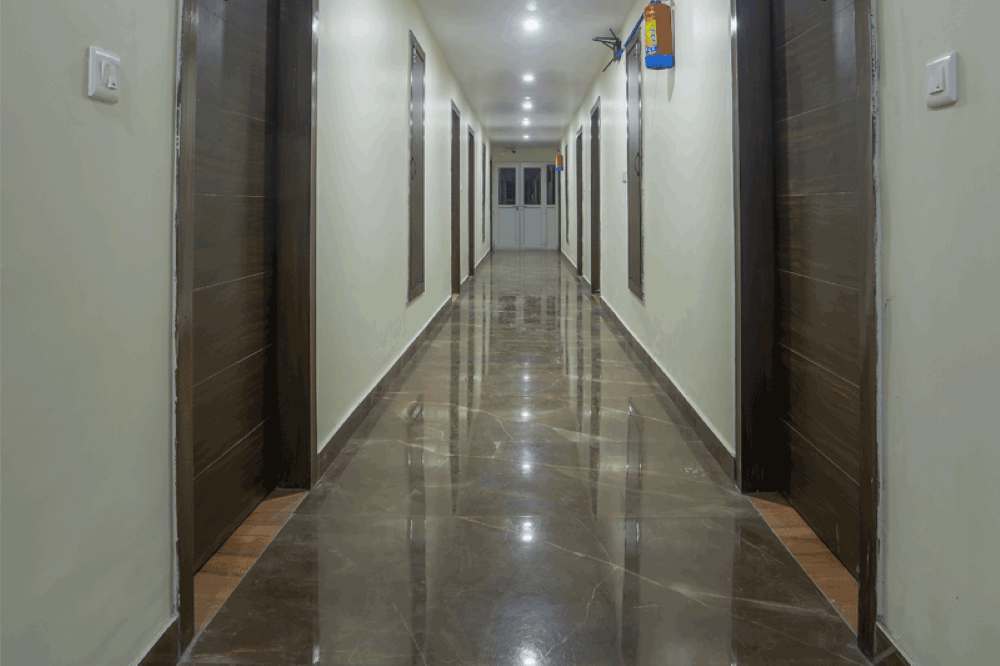 The-Treat-Resort-Mukteshwar-lobby