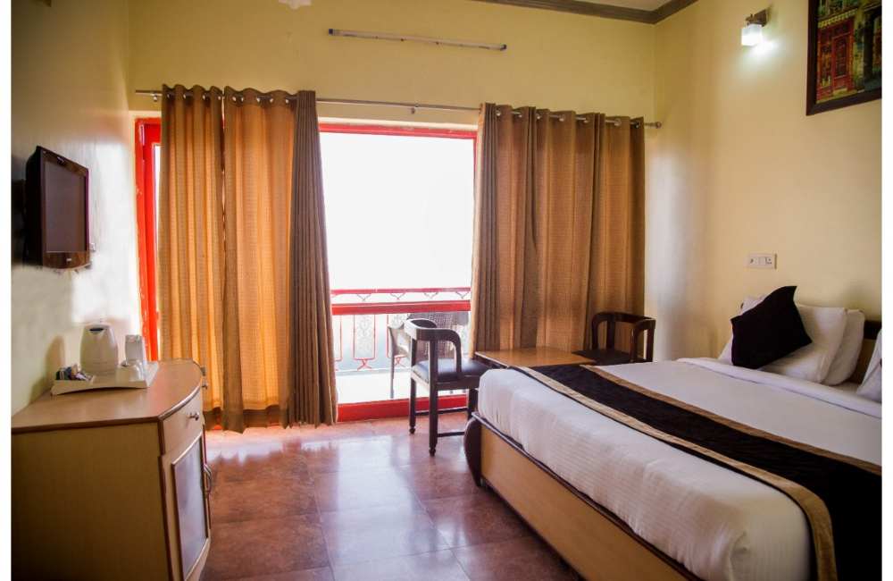 Super deluxe room blue pine resort