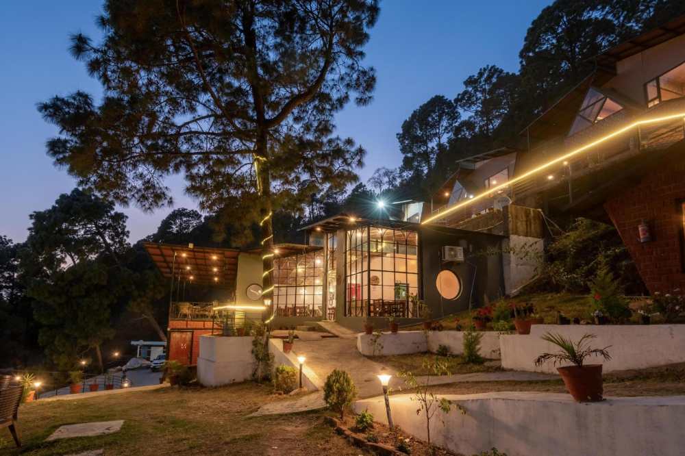 tatvam resort lansdown