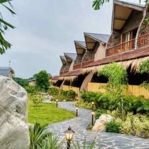 Corbett Vanvaas Resort