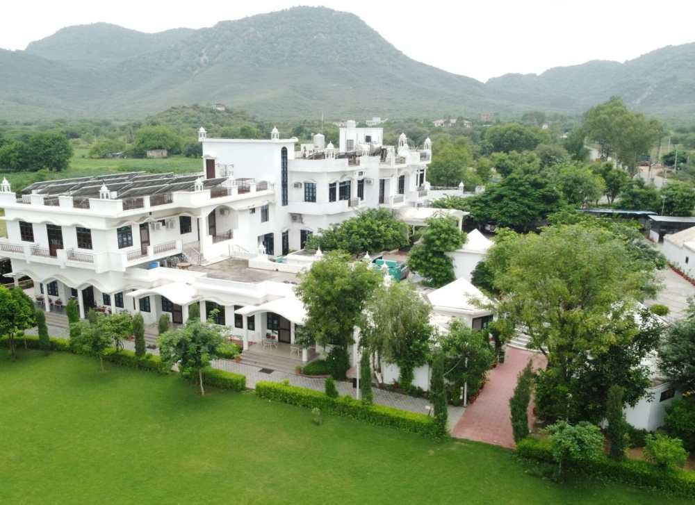 gulmohar-sariska-resort-full-view