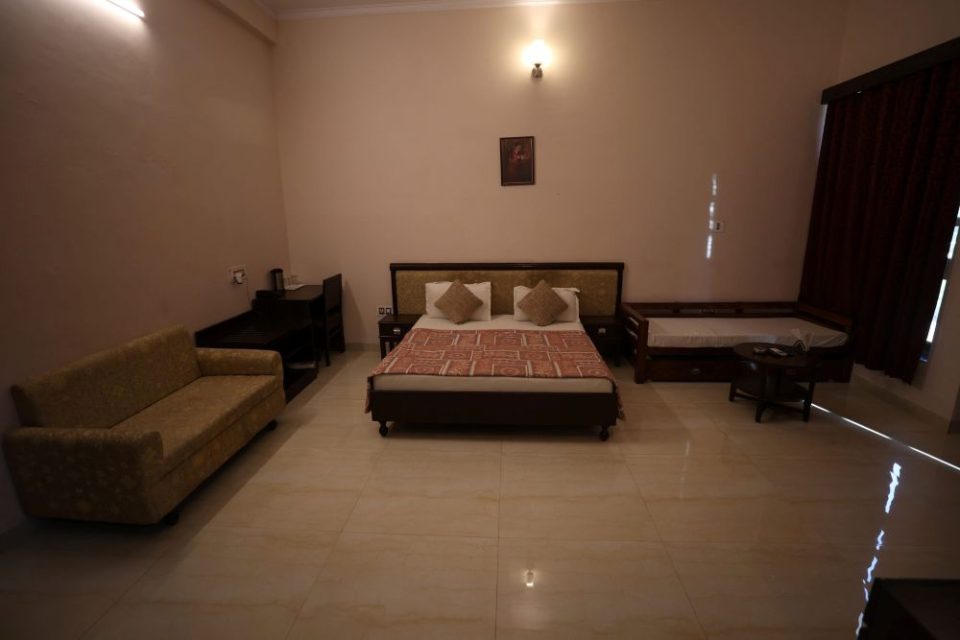 Gulmohar Sariska Resort