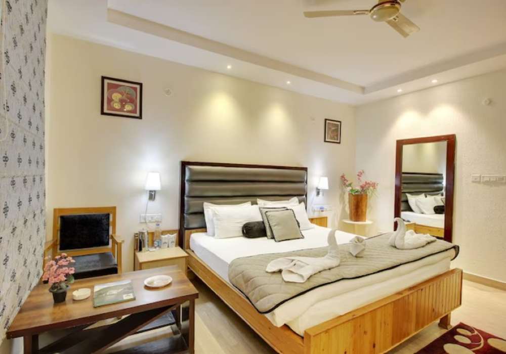 deluxe room harshikhar bhimtal