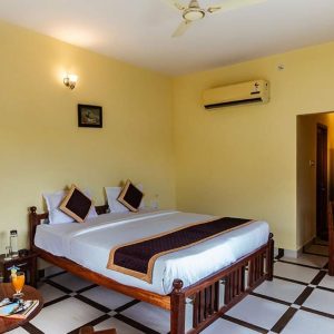 Royal Club Room Sariska Tiger Camp