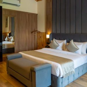 02 bedroom cottage with jacuzzi corbet elegant resort