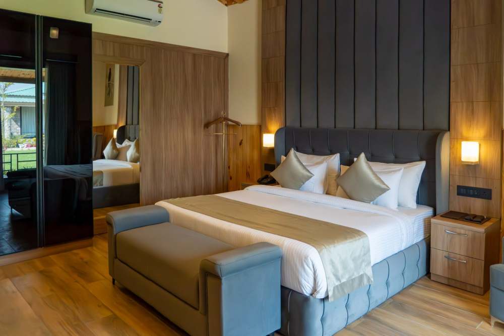 02 bedroom cottage with jacuzzi corbet elegant resort