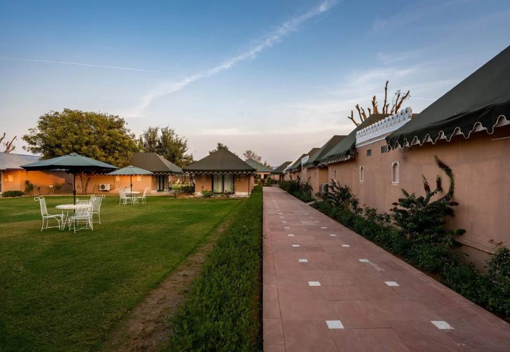 aangan-resort-ranthambore-garden-view1