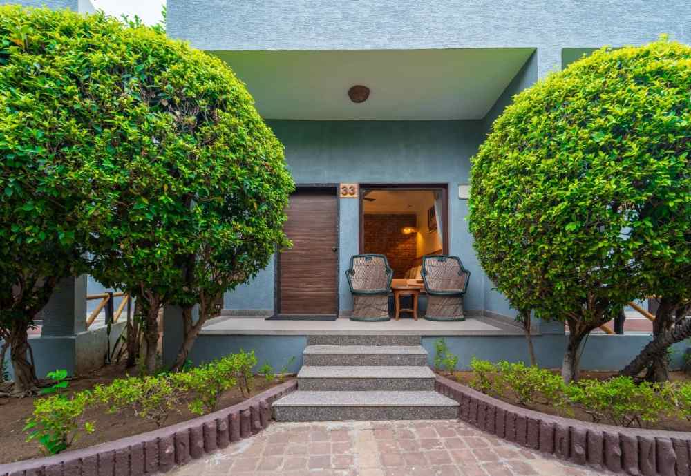 The-Pugmark-Resort-ranthambore-luxury-cottage-bedroom