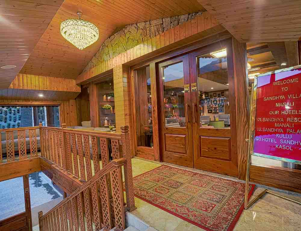 sandhya-village-manali-inside