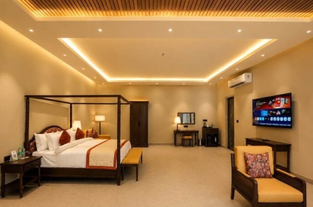 Bel-la-Monde-Riverside-Resort-Jim-Corbett-bedroom-mango-suite