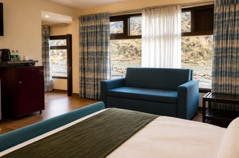 Bel-la-Monde-Riverside-Resort-Jim-Corbett-riverside-room-balcony-view