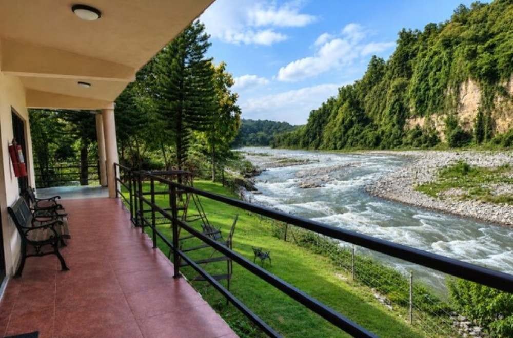 Bel-la-Monde-Riverside-Resort-Jim-Corbett-riverside-room-balcony