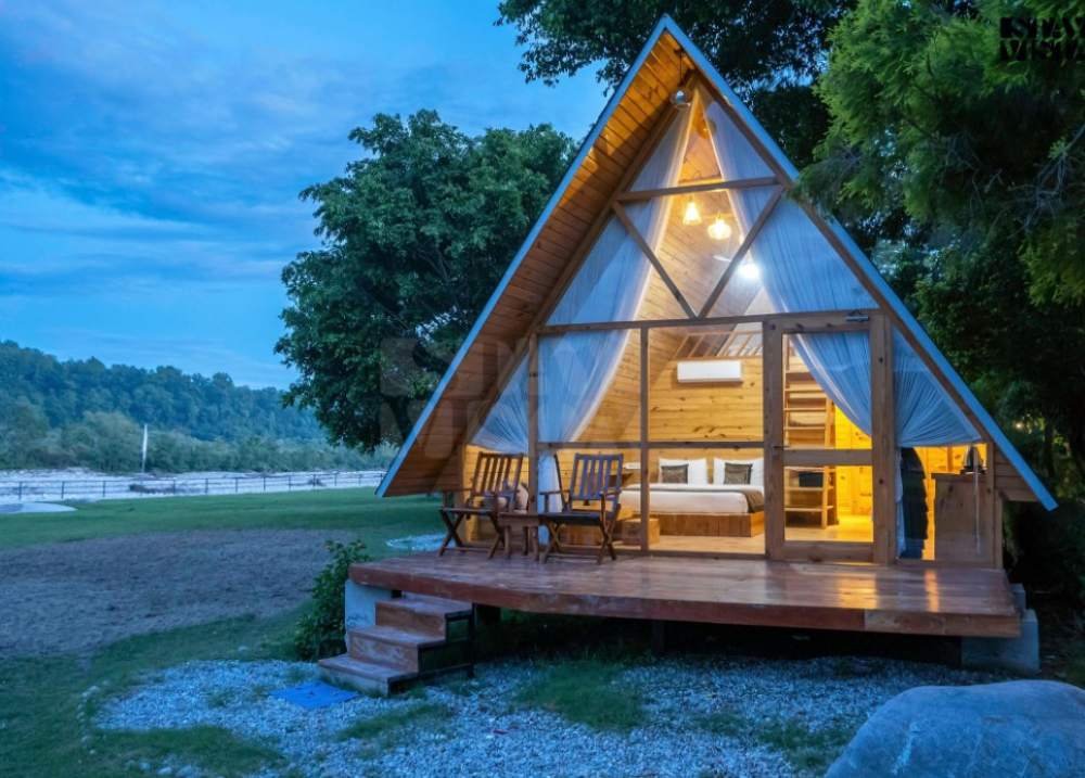 Tarangi-Resort-Spa-Jim-corbett-resort-pine-cottage